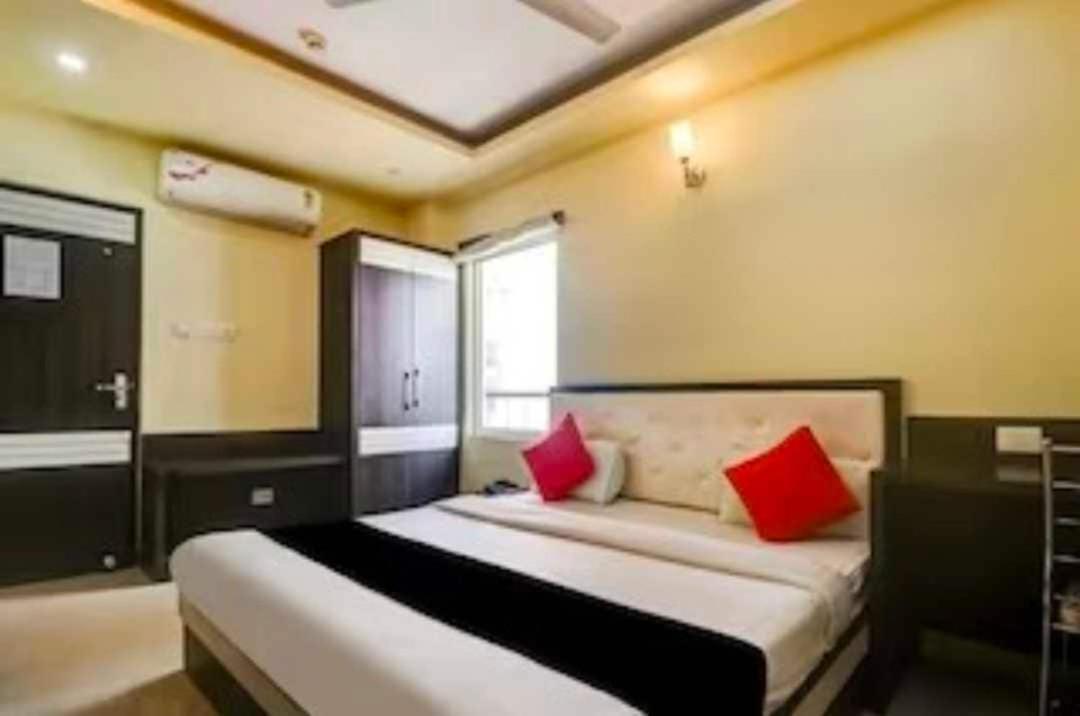 Collection O Hotel Kashi Inn Varanasi Exteriör bild