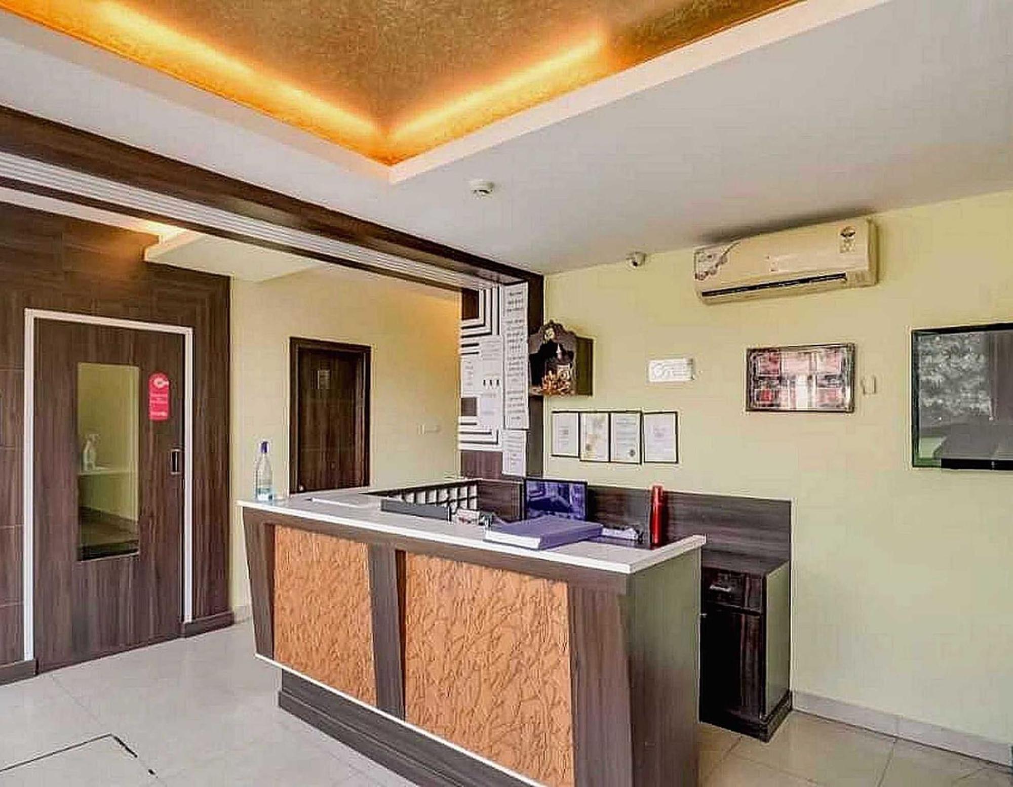 Collection O Hotel Kashi Inn Varanasi Exteriör bild
